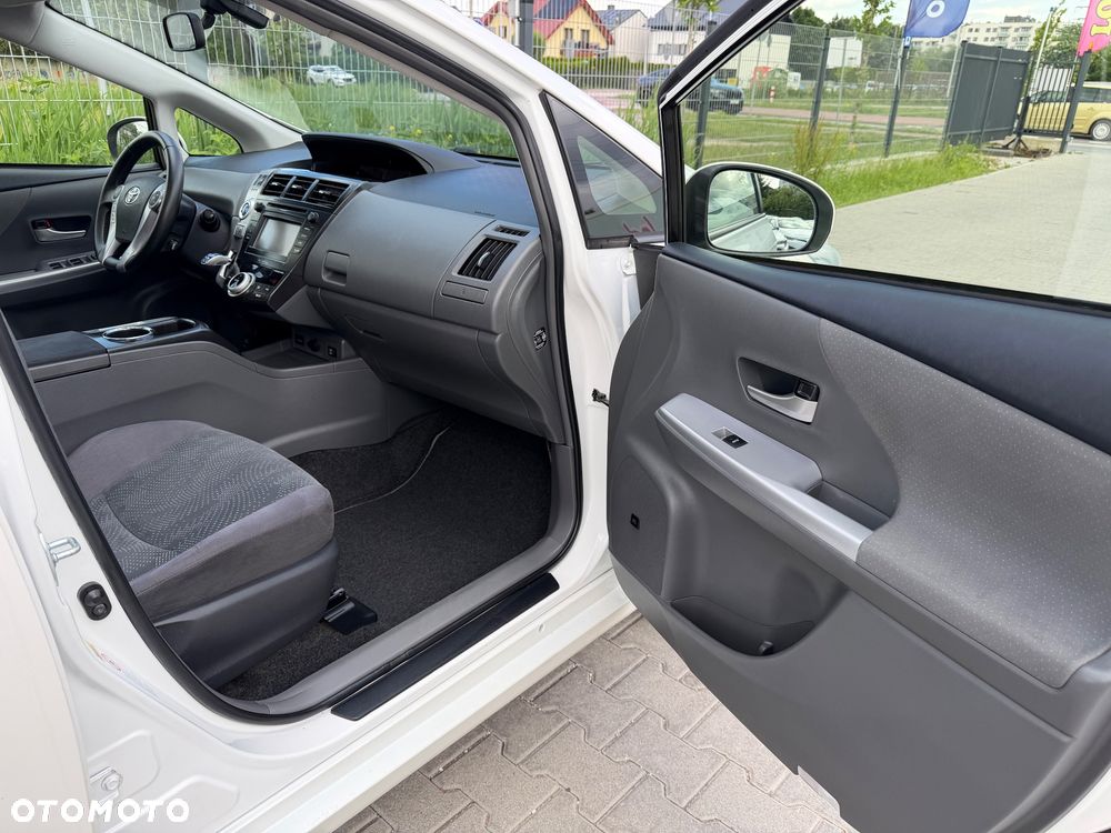 Toyota Prius+ 1.8 HSD Prestige - 30