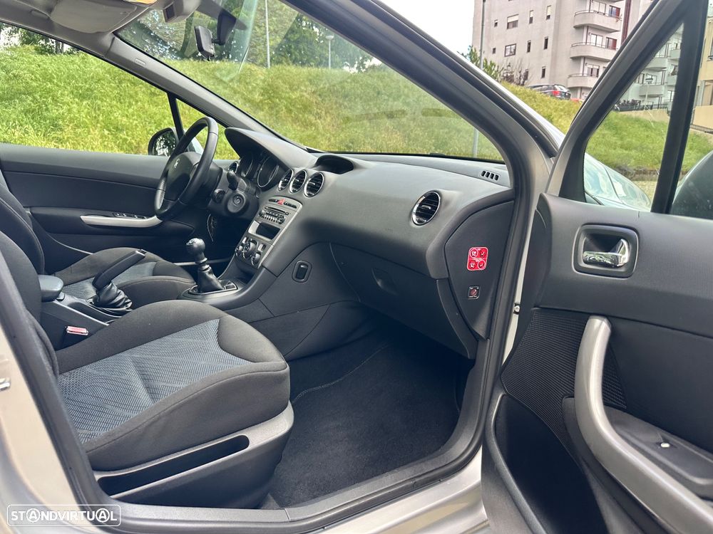 Peugeot 308 1.6 HDi Sport CVM6 - 33