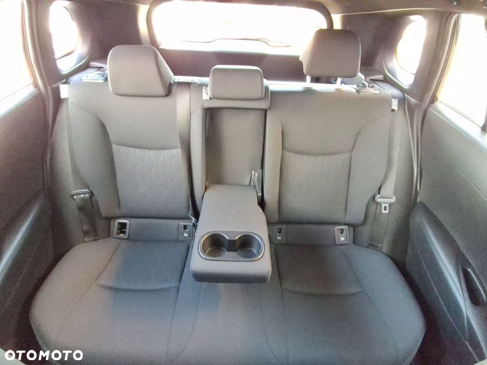 Toyota Corolla Cross - 14