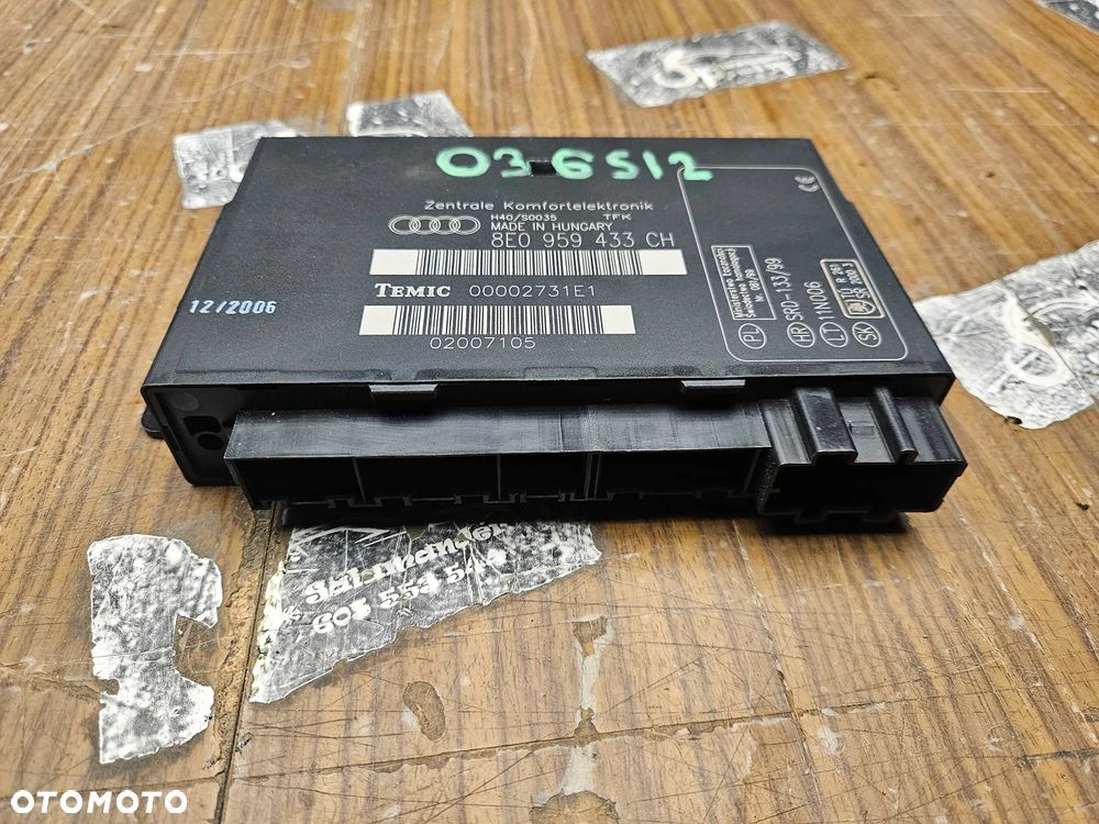 Moduł 8E0959433CH Sterownik Komputer Komfortu Audi A4 B7 Europa - 3