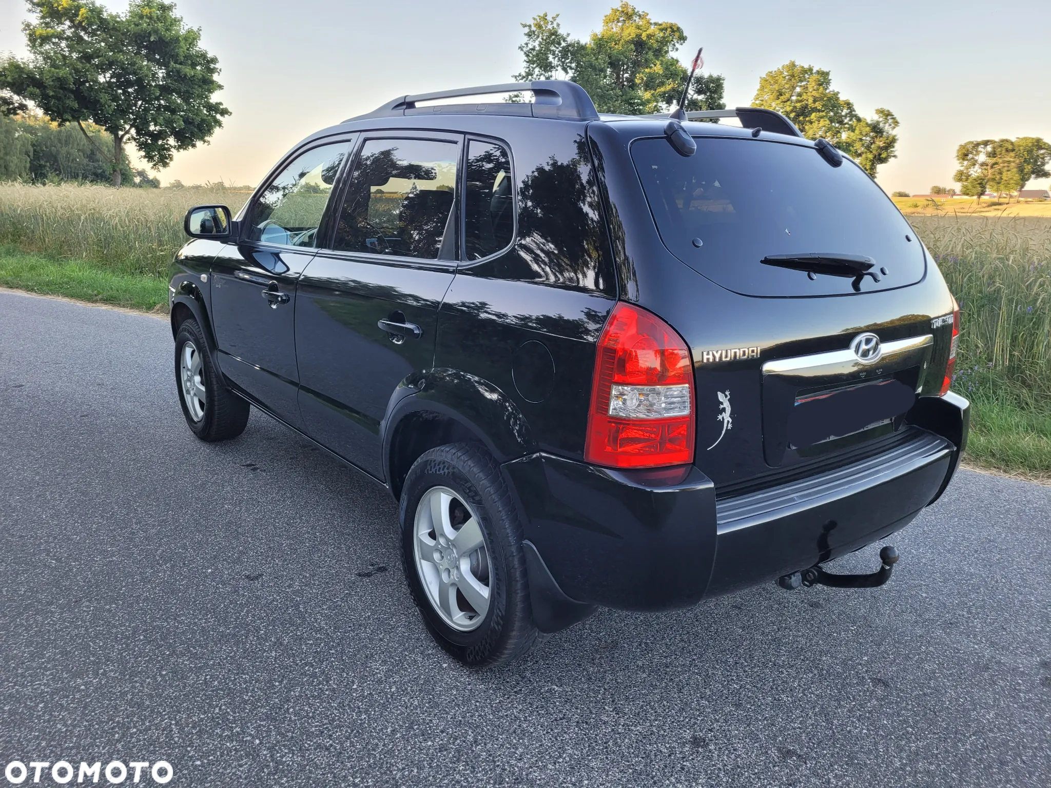 Hyundai Tucson 2.0 Comfort 2WD - 19