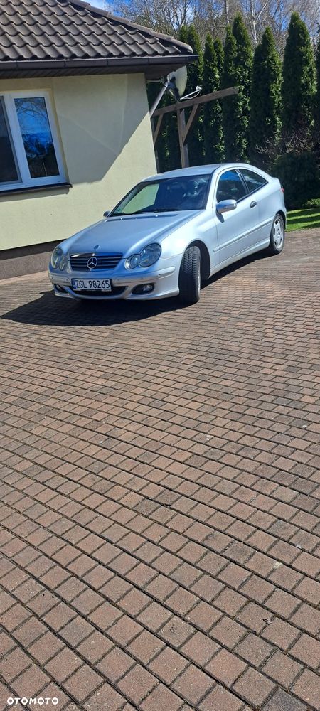 Mercedes-Benz Klasa C - 4
