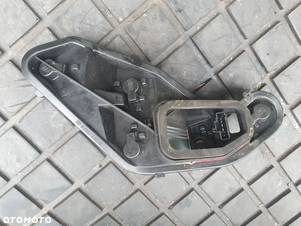 PEUGEOT 207 LIFT H/B (1) WKŁAD LAMPY TYLNEJ PRAWY ORG. - 3