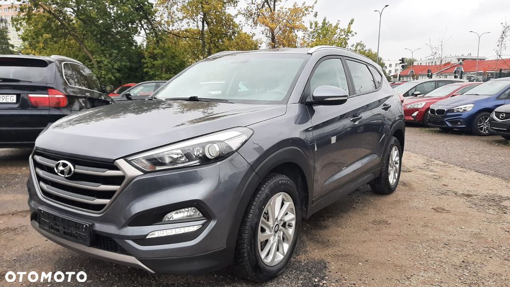 Hyundai Tucson blue 1.7 CRDi 2WD Style