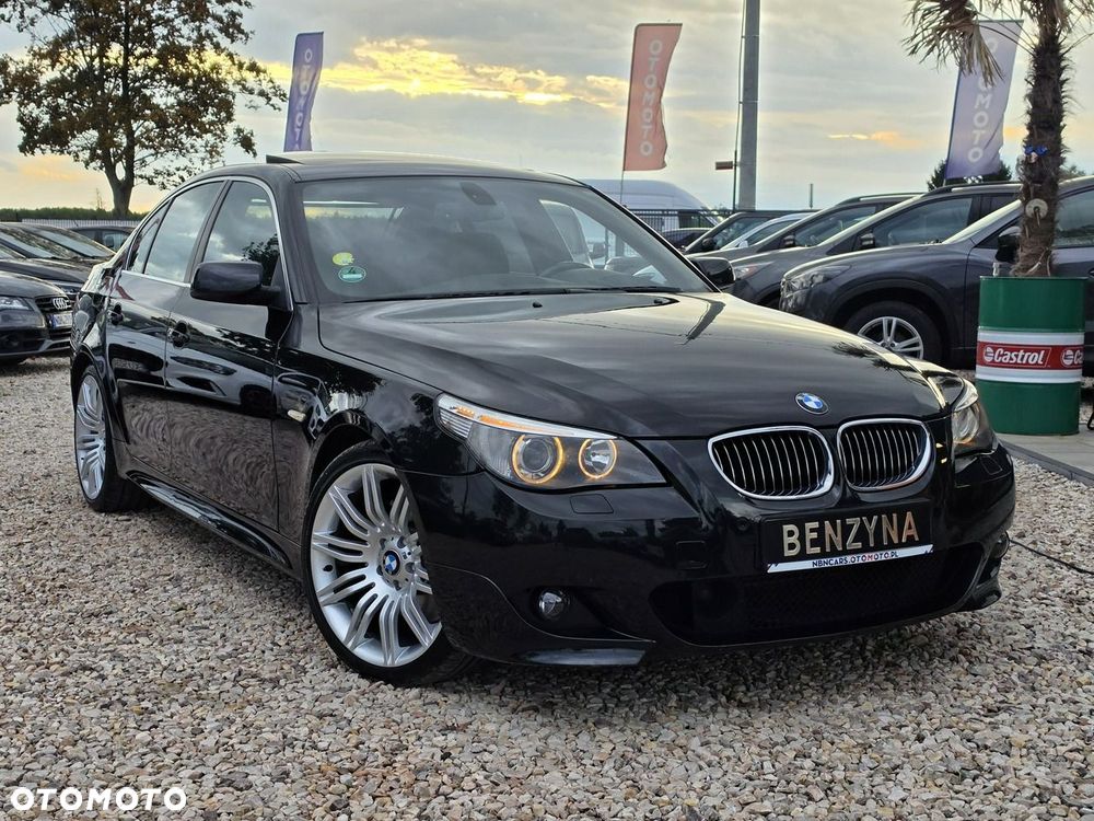 BMW Seria 5 550i - 7
