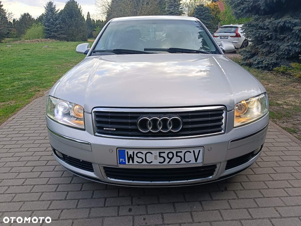 Audi A8 3.7 Quattro - 3