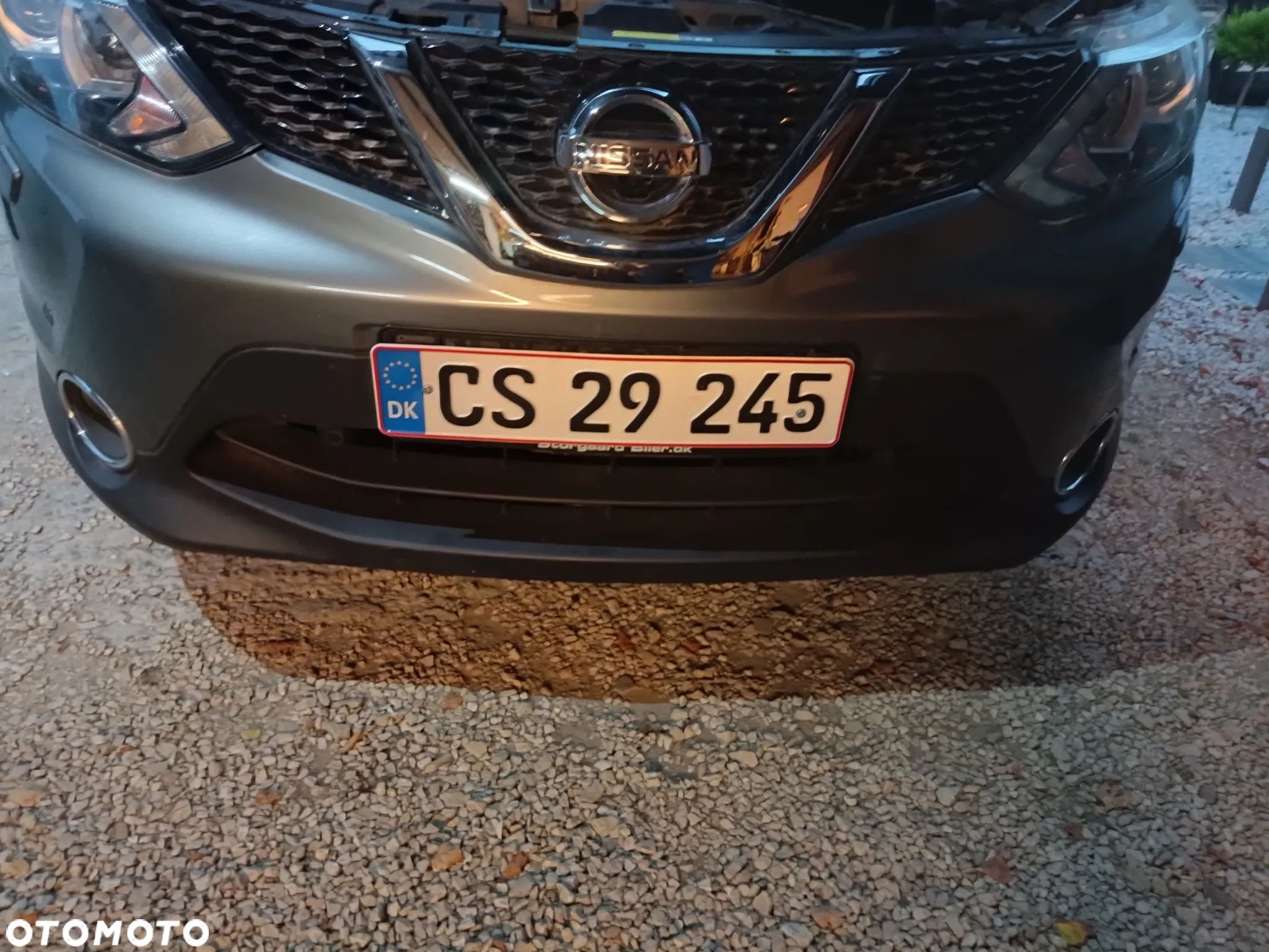 Nissan Qashqai 1.2 DIG-T N-Connecta Xtronic - 1