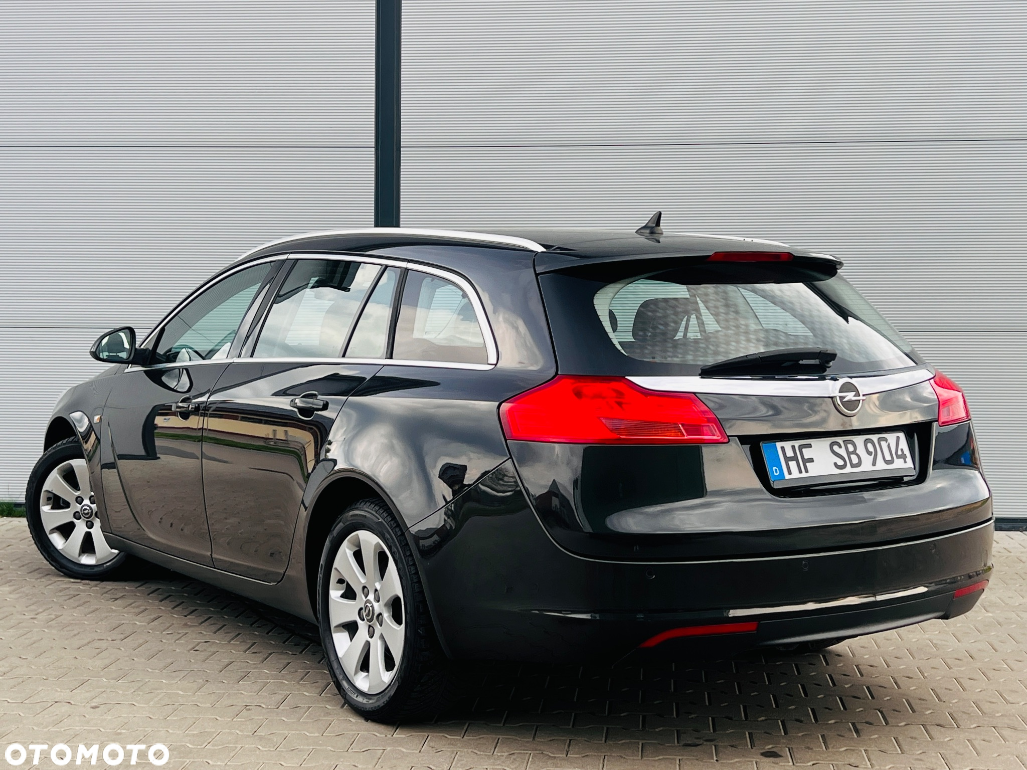 Opel Insignia 1.8 Sports Tourer - 3