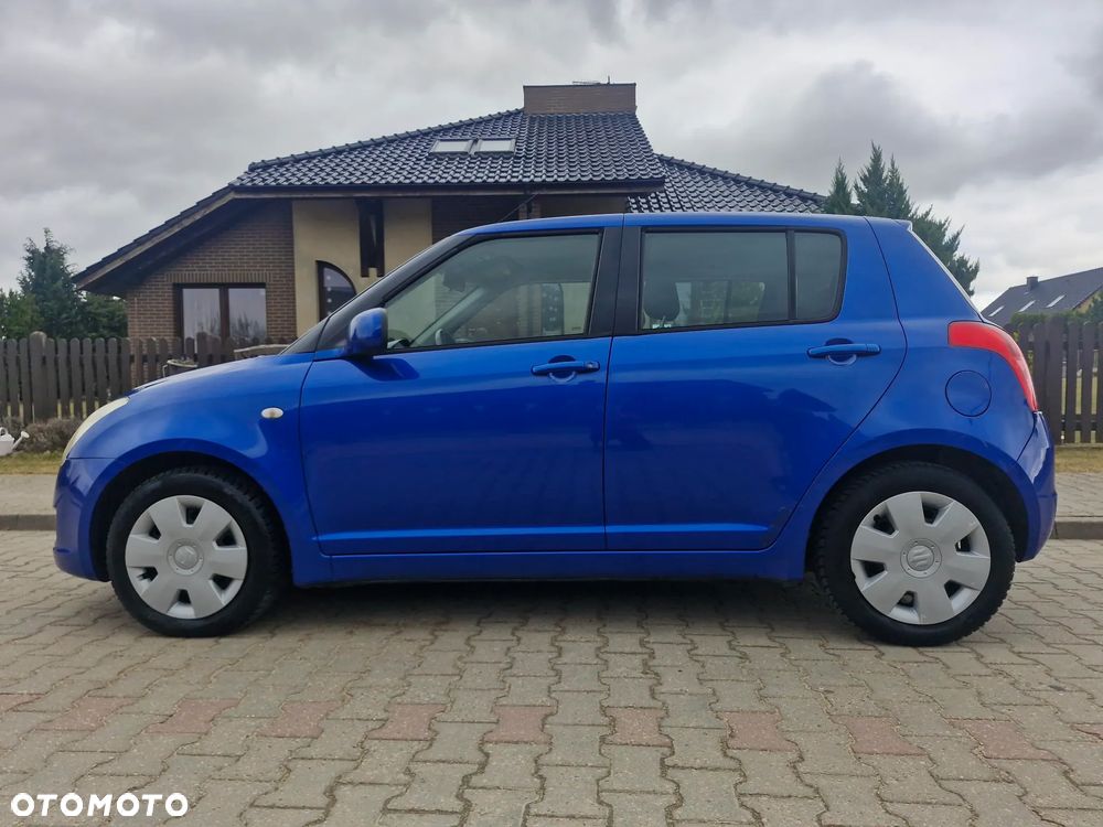 Suzuki Swift 1.3 Sakura - 30