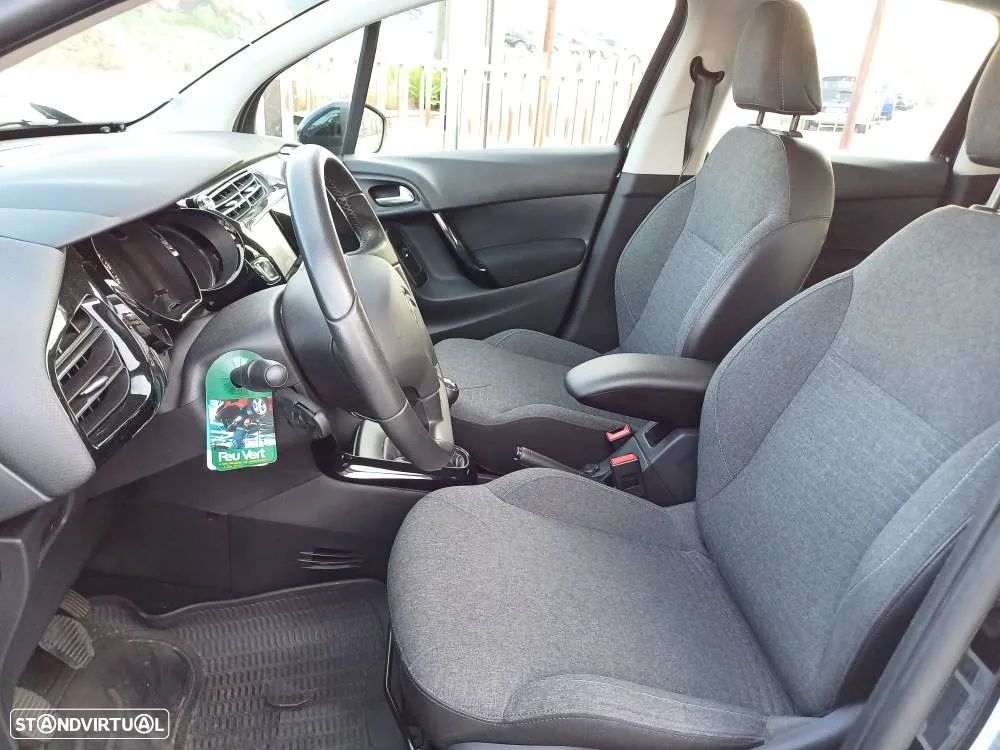 Citroën C3 1.2 VTi Exclusive - 7