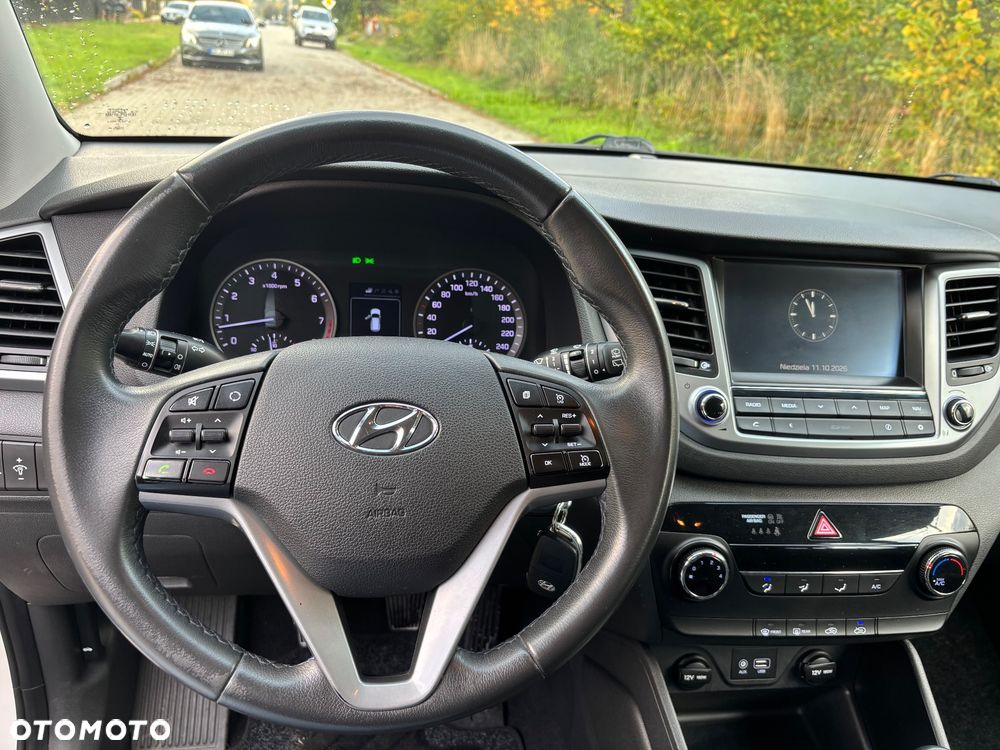 Hyundai Tucson - 13