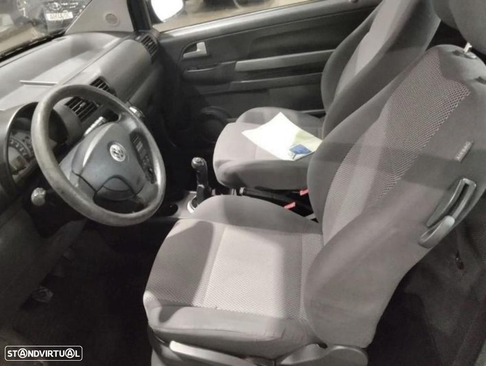 VW Fox - 4