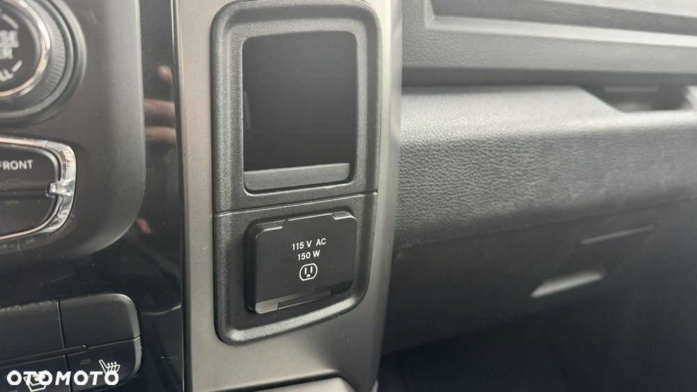 Dodge RAM - 23