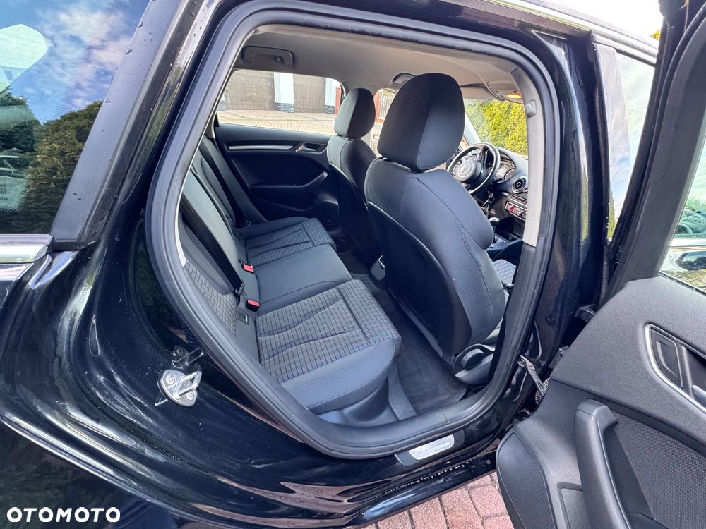 Audi A3 Sportback 2.0 TDI Attraction - 22