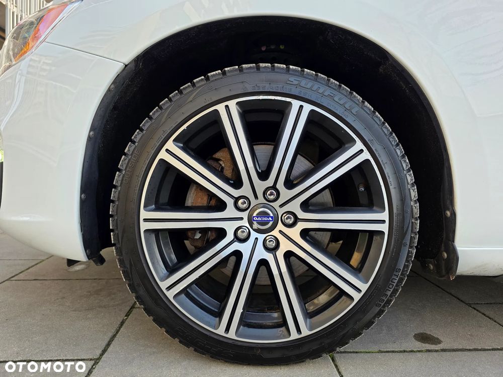 Volvo V60 - 38