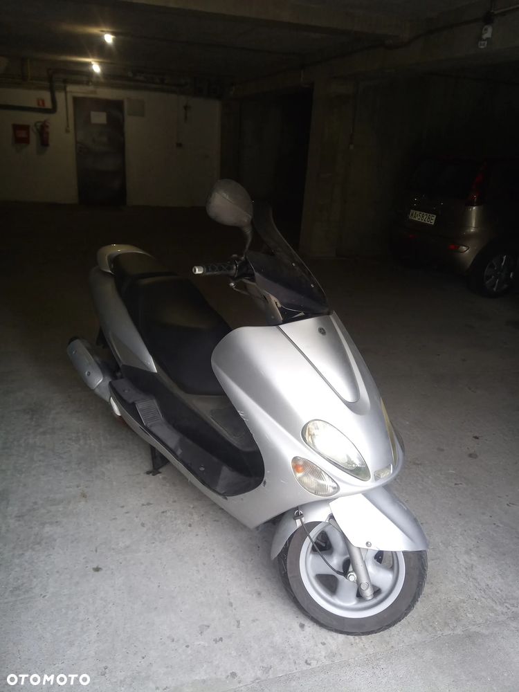 Yamaha Majesty - 1