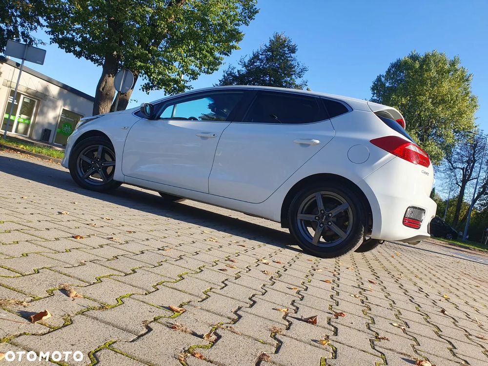 Kia Ceed 1.6 GDI XL - 34
