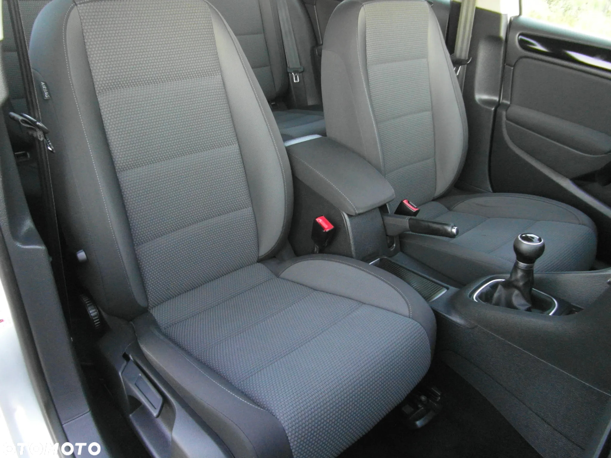 Volkswagen Golf VI 1.6 Comfortline - 20