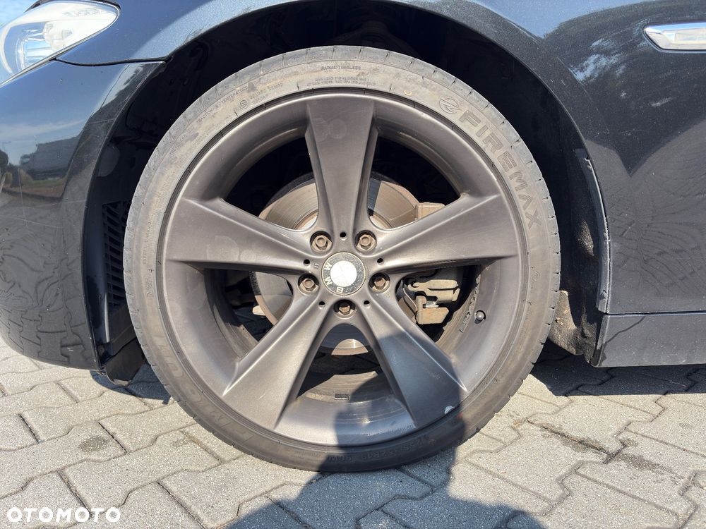 BMW Seria 5 520d Touring - 14
