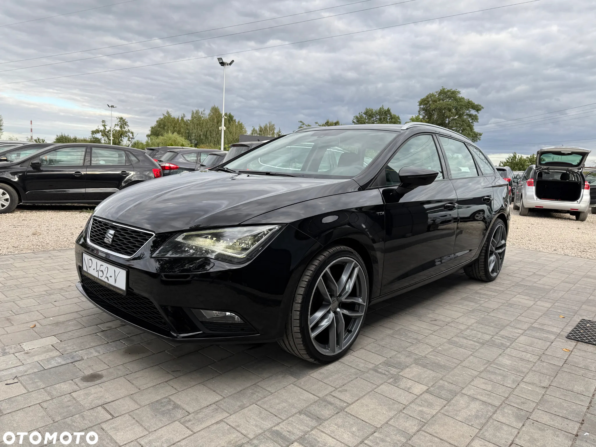 Seat Leon 2.0 TDI FR S&S - 18