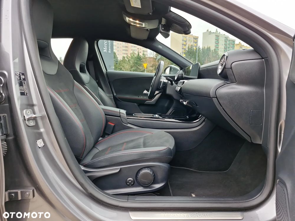 Mercedes-Benz Klasa A 200 AMG Line 7G-DCT - 17