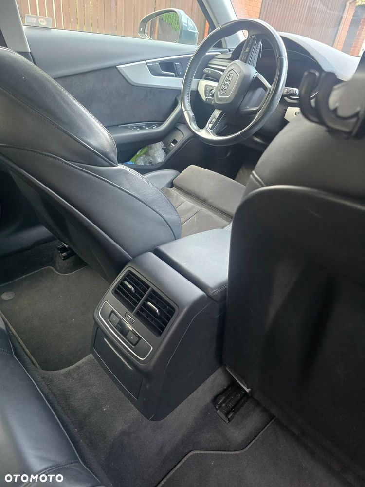 Audi A4 Avant 2.0 TDI Sport S tronic - 12