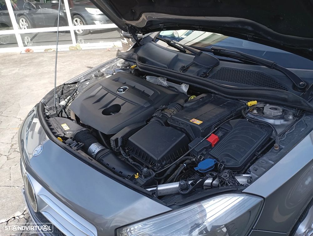 Mercedes-Benz A 180 CDI 7G-DCT Urban - 12