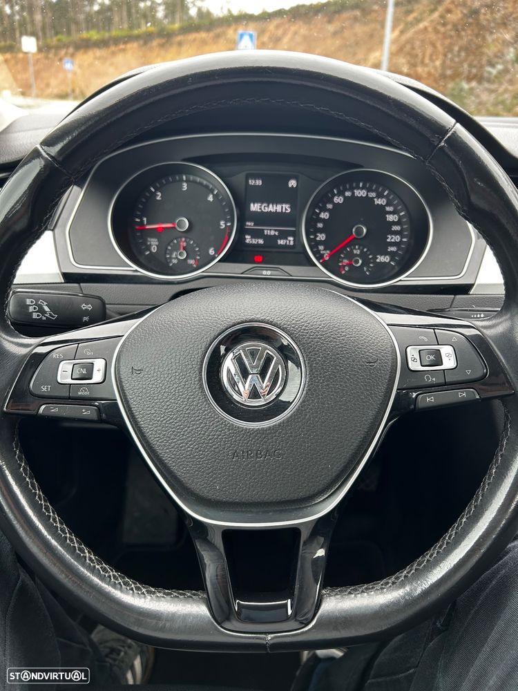 VW Passat 2.0 TDI Confortline - 2