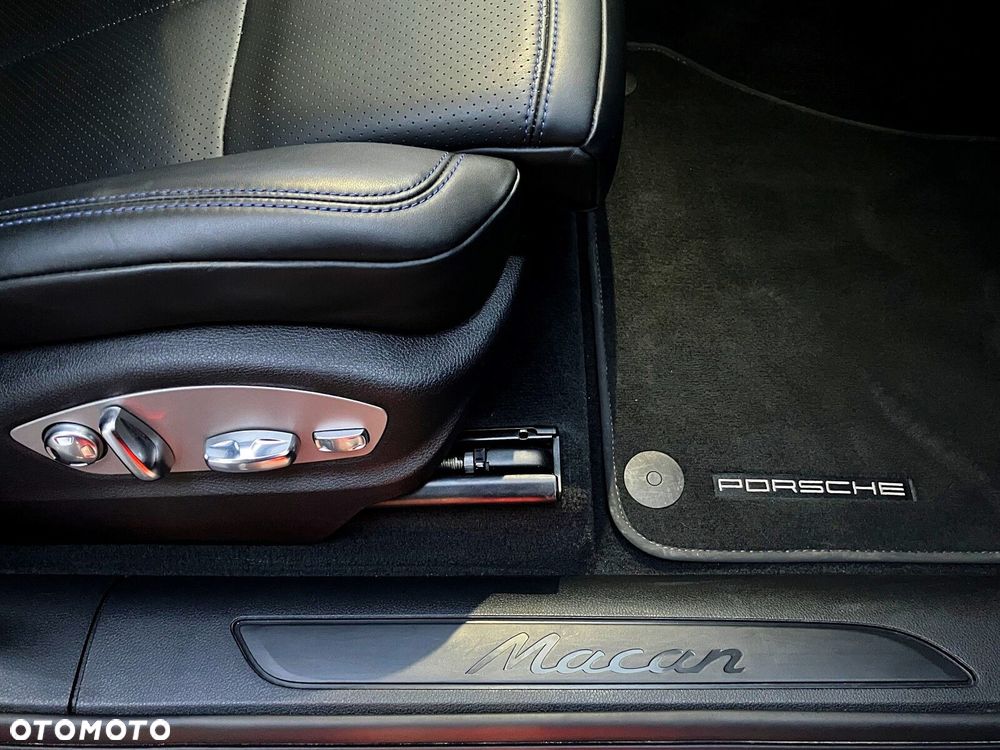 Porsche Macan - 18