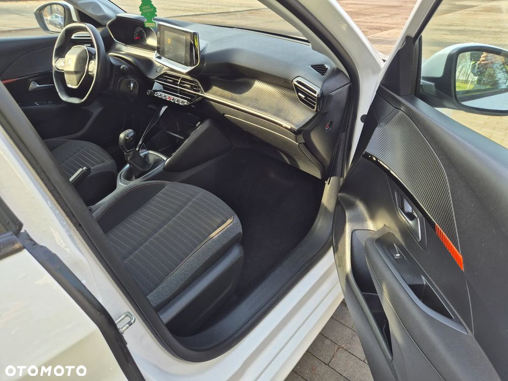 Peugeot 208 PureTech 75 Active - 8