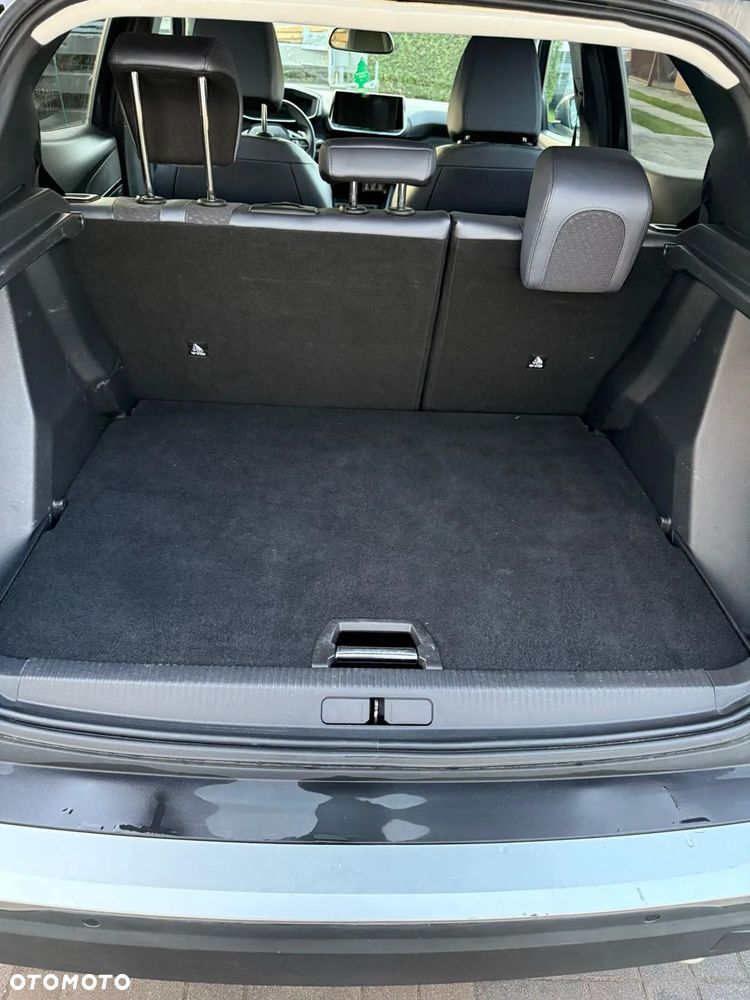 Peugeot 2008 1.5 BlueHDi Allure Pack S&S EAT8 - 13