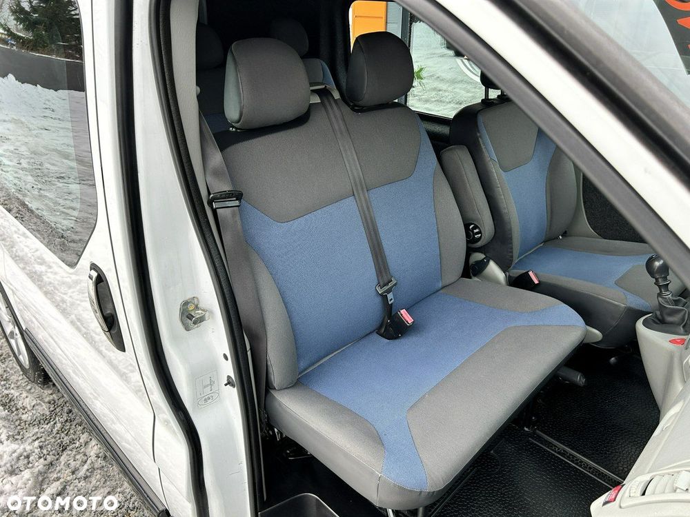 Renault Trafic - 27