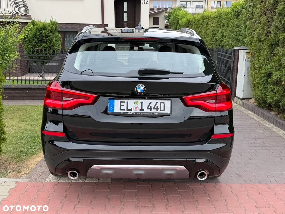 BMW X3 xDrive20d sport - 11