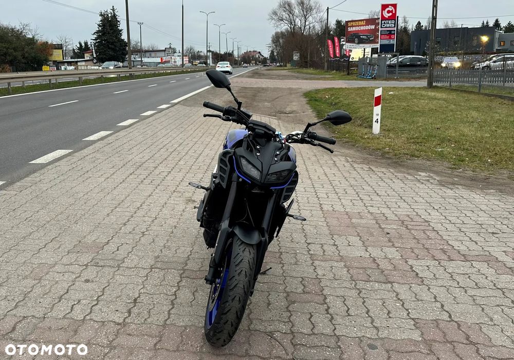 Yamaha MT - 7