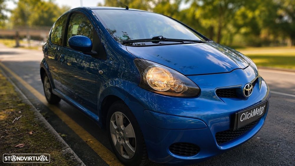 Toyota Aygo CoolBlue - 28