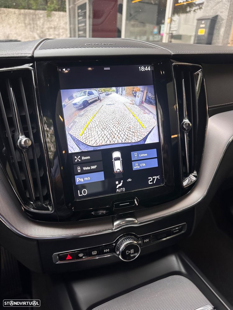 Volvo XC 60 2.0 T8 PHEV Inscription AWD - 17