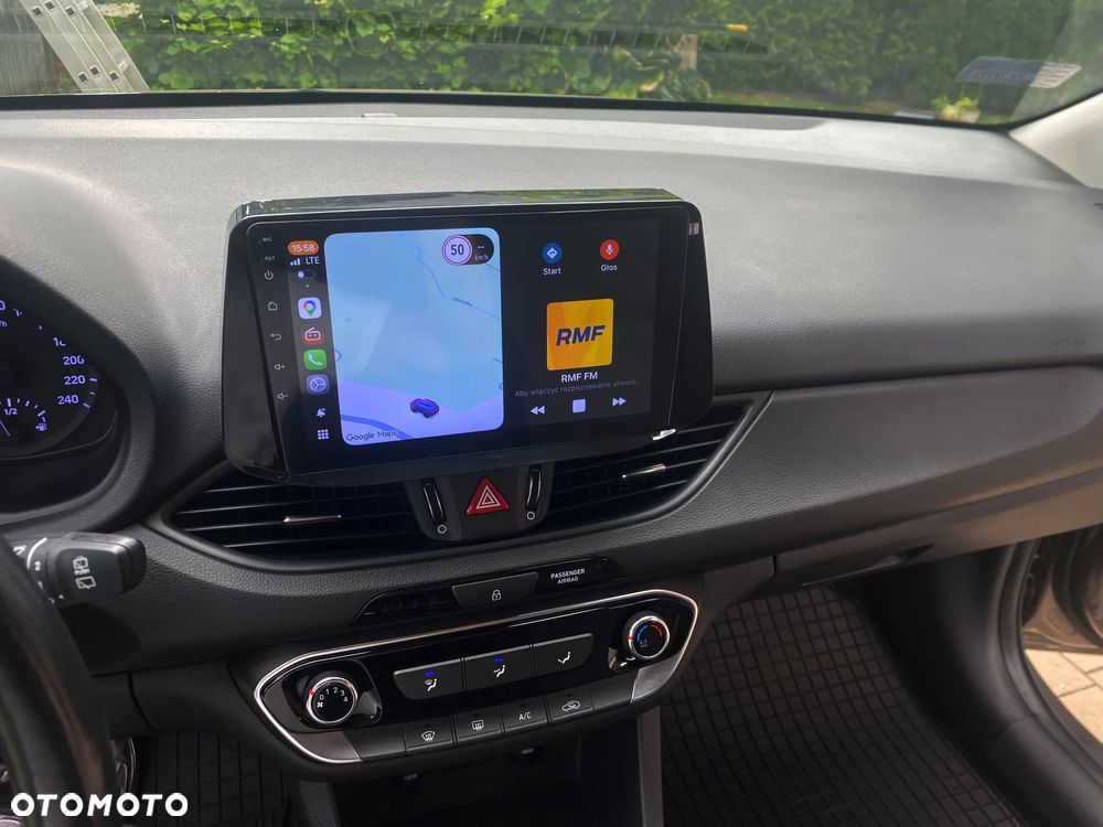 Hyundai i30 - 23