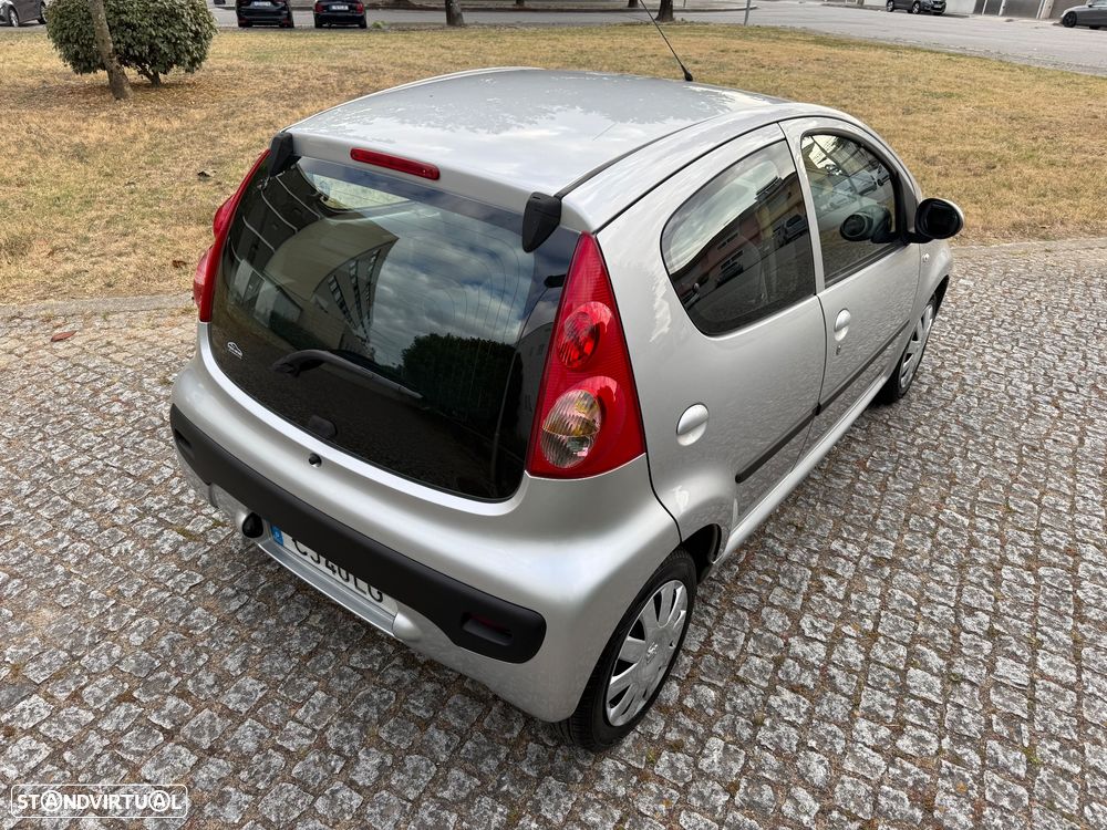 Peugeot 107 1.0 Active 2-Tronic - 4