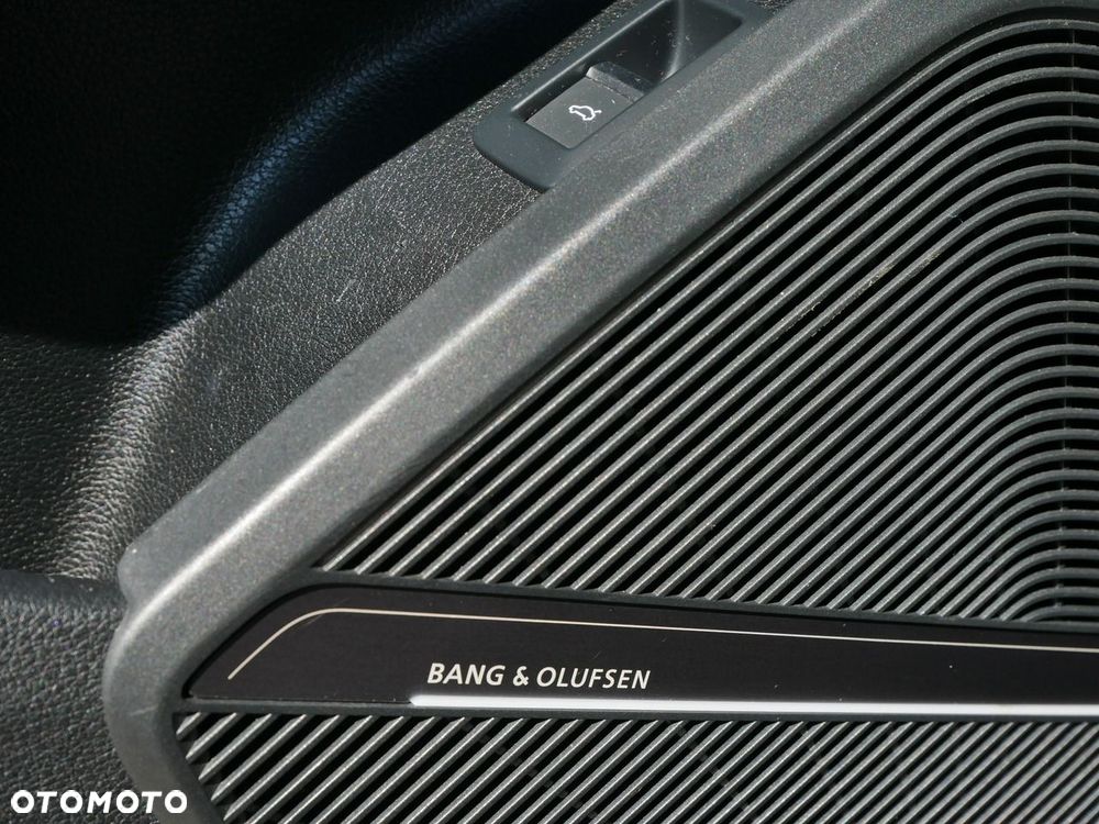 Audi Q5 40 TDI quattro S tronic - 37