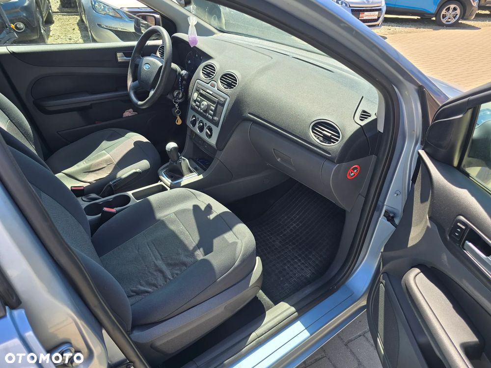Ford Focus - 11