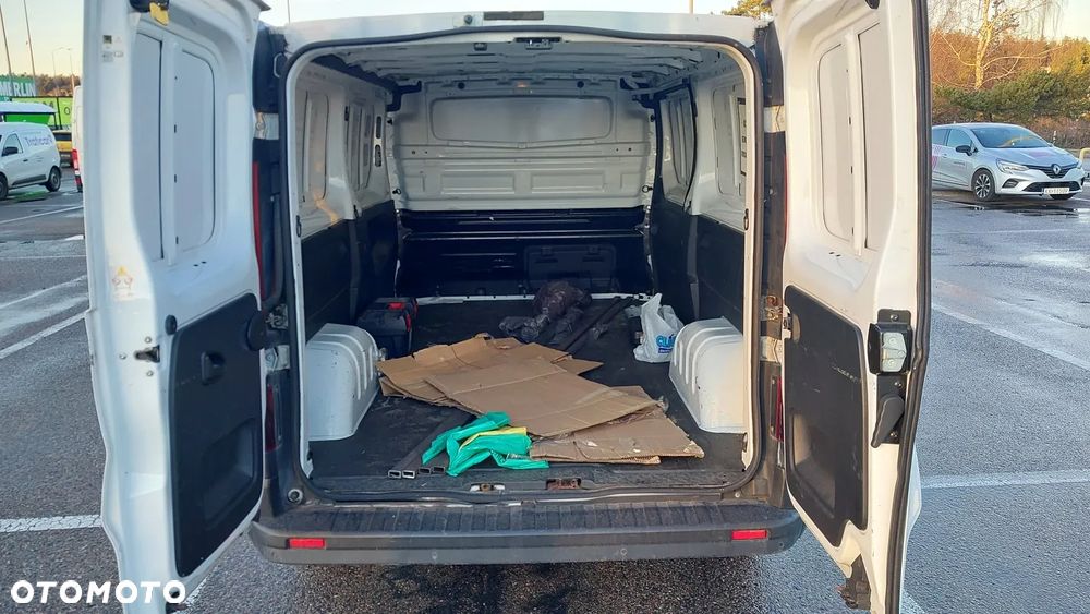Opel Vivaro L2H1 2,9t Edition - 12