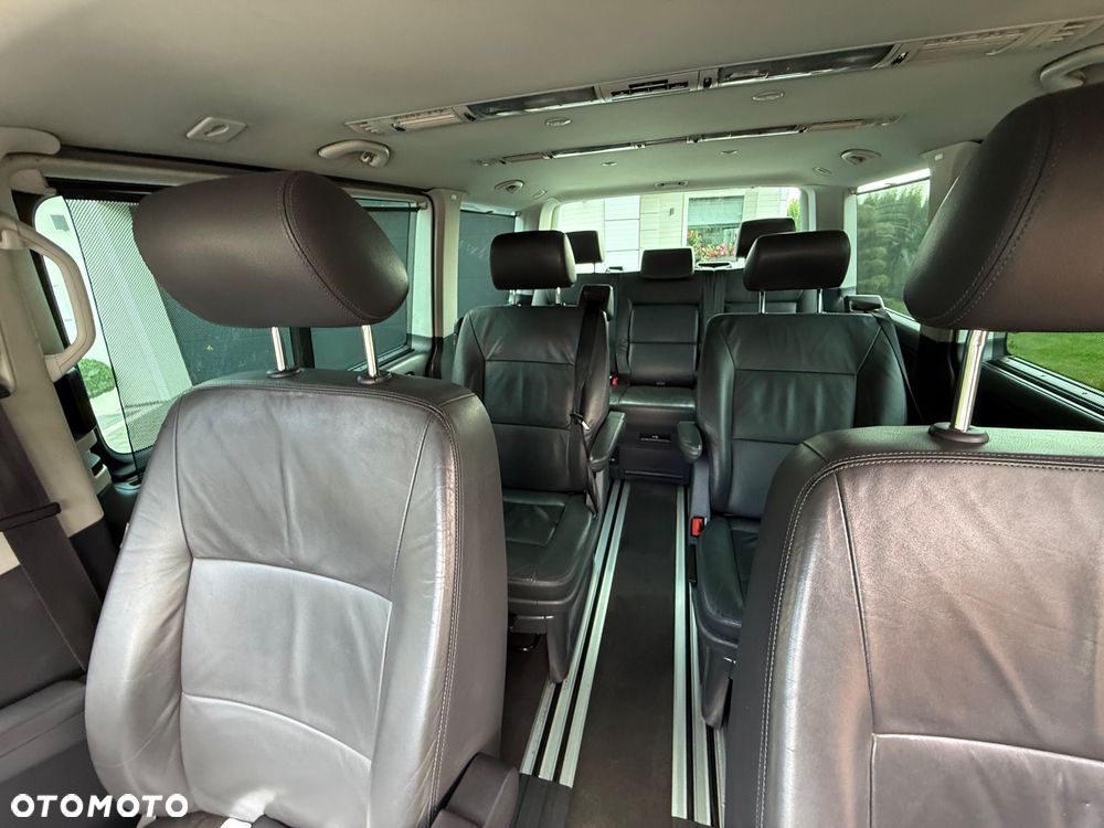 Volkswagen Multivan - 14