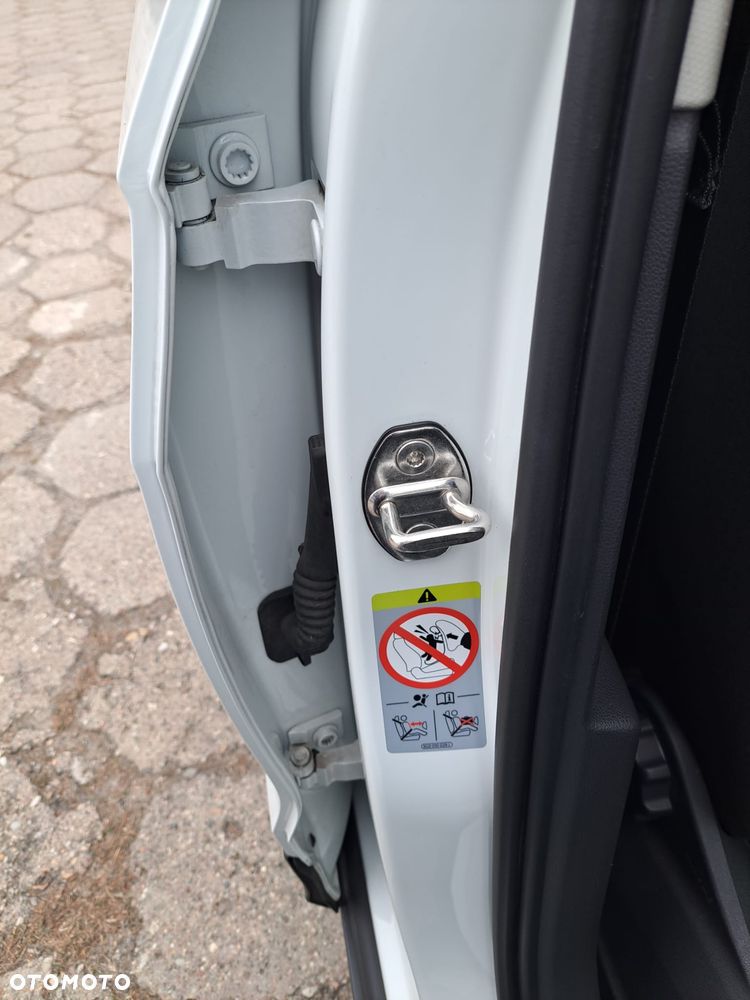 Volkswagen T-Cross 1.0 TSI - 2