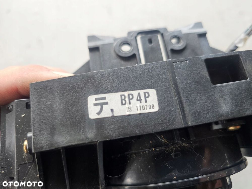 Przełącznik zespolony taśma airbag 17D798 Mazda 3 BK - 3