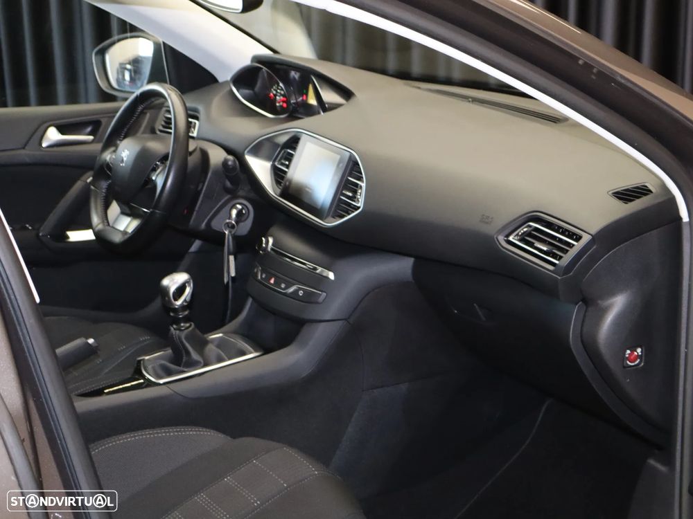Peugeot 308 BlueHDi FAP 120 Stop & Start Active - 15