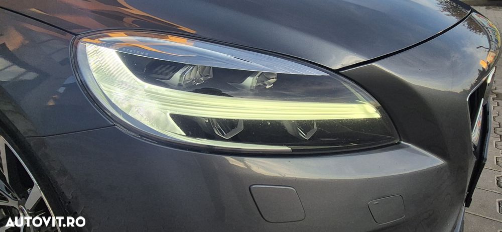 Volvo V40 - 14