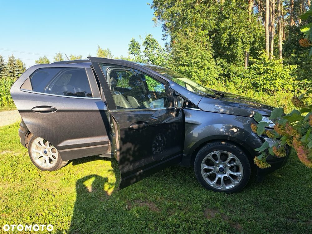 Ford EcoSport - 3