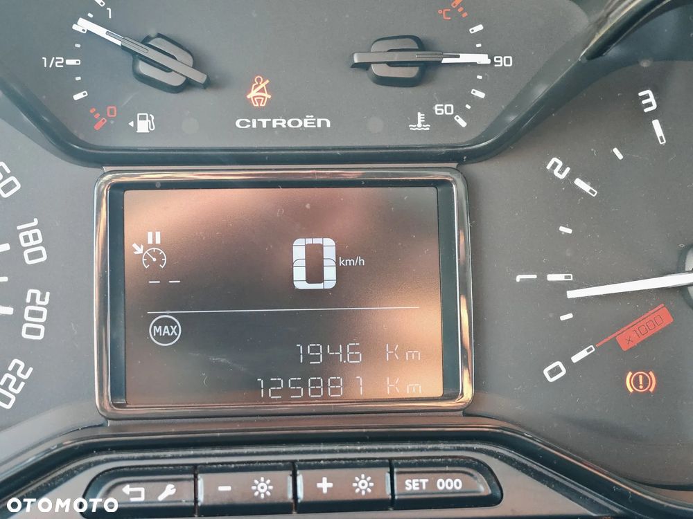 Citroën C3 Pure Tech 82 FEEL - 13