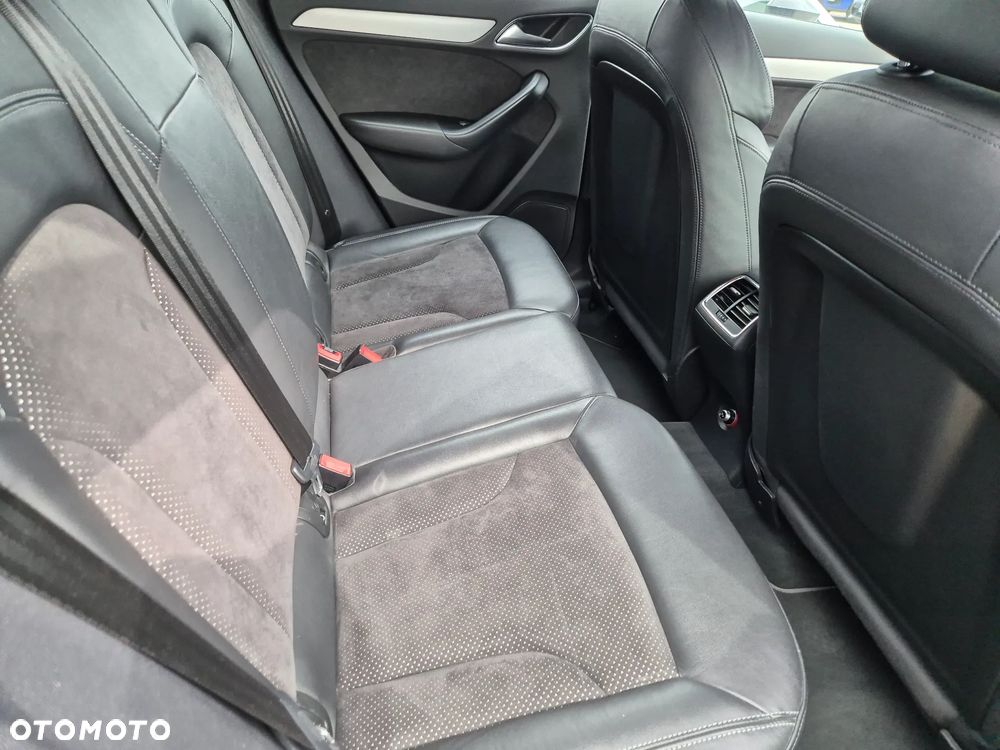 Audi Q3 2.0 TDI Quattro S tronic - 18
