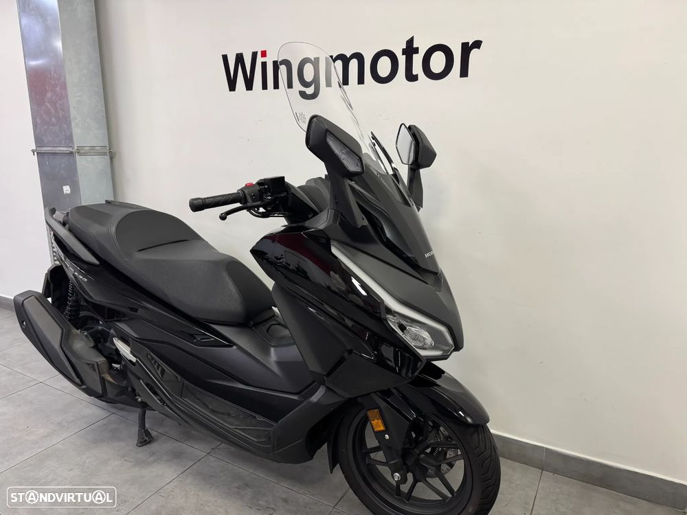 Honda Forza 350 - 3